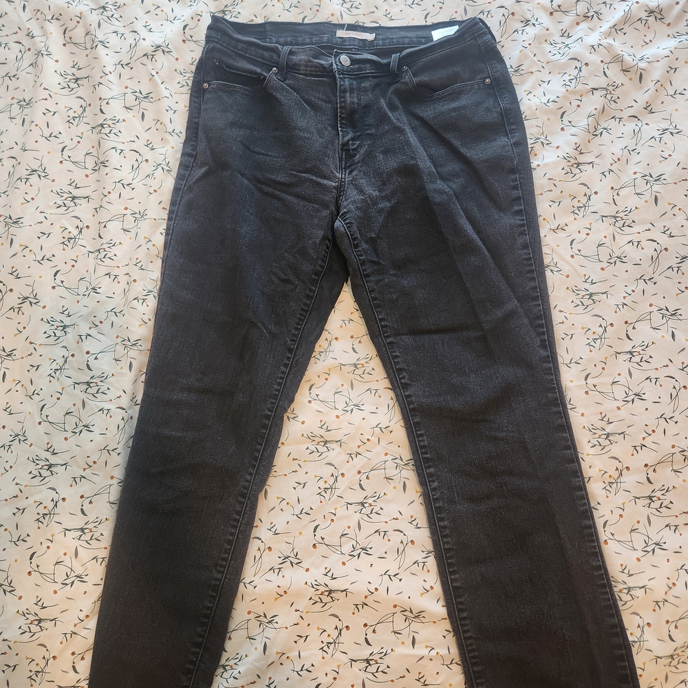 Levi's 505 Women's Straight Leg Black Jean Size 31